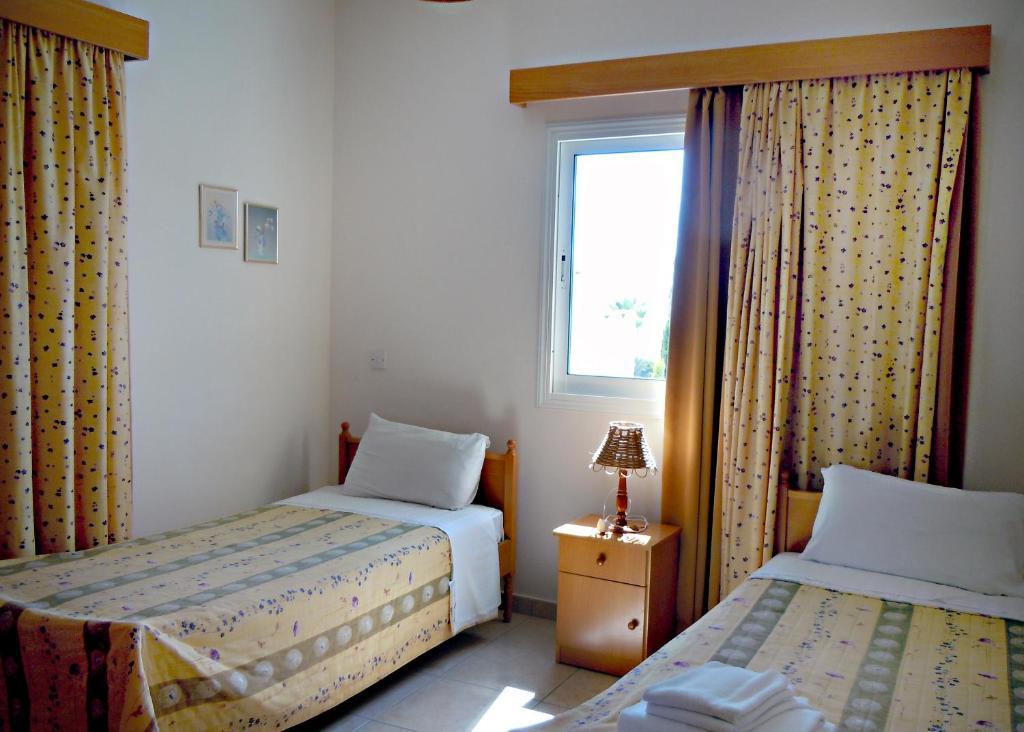 Rododafni Villas Klorakas Zimmer foto